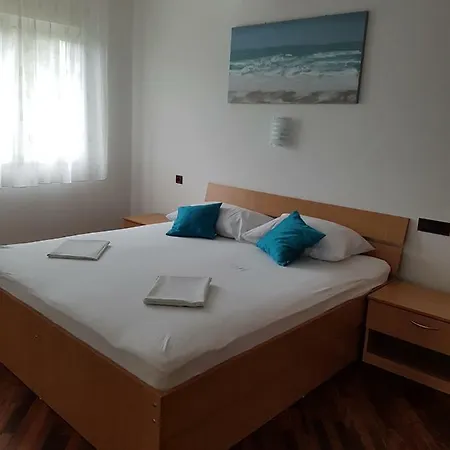 Apartman Palit 4988b 拉布